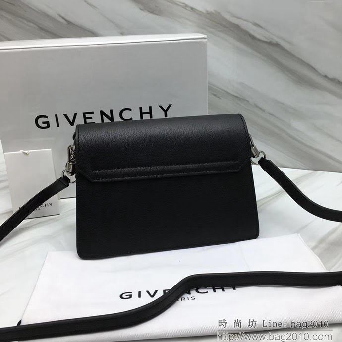 GlVENCHY紀梵希 法國代購級別 Givenchy Bag 巴黎走秀新款 中號 鏈條手提 斜挎包  tsg1251